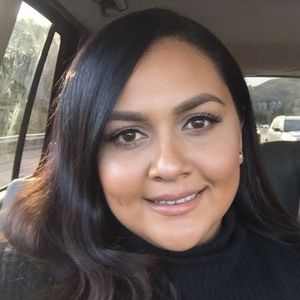 Meet your Posher, Isabel